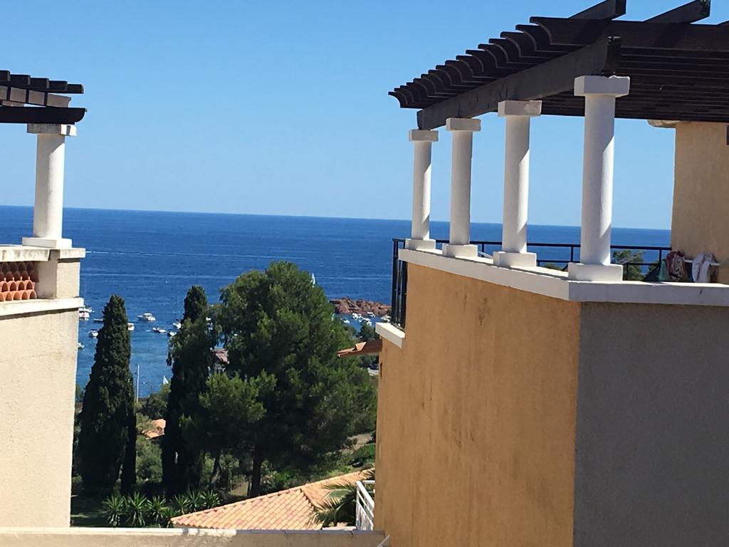 Cap Esterel Vue Mer Saint-Raphaël エクステリア 写真